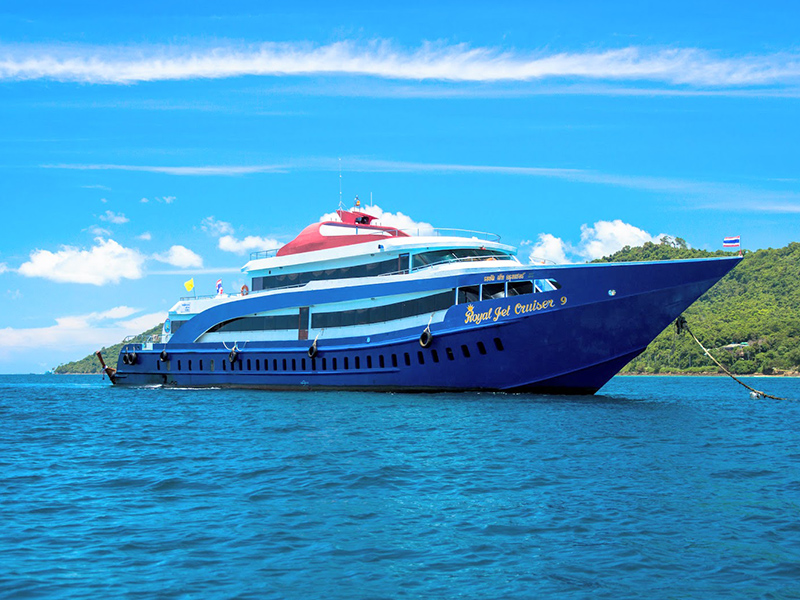 Ferry Transfer to Phi Phi Island
